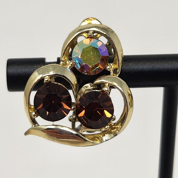 Pakula Cluster Brown Aurora Borealis Crystal Clip On Earrings Gold Tone Vintage - Picture 2 of 7
